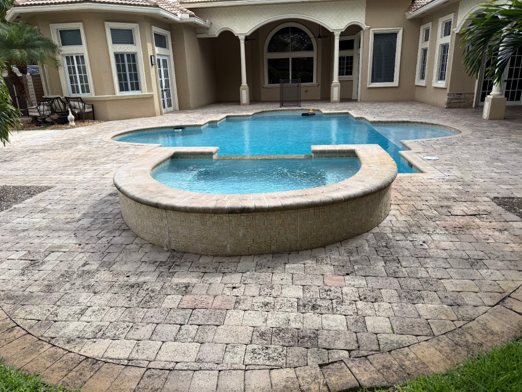 Coral Springs pavers before cleaning